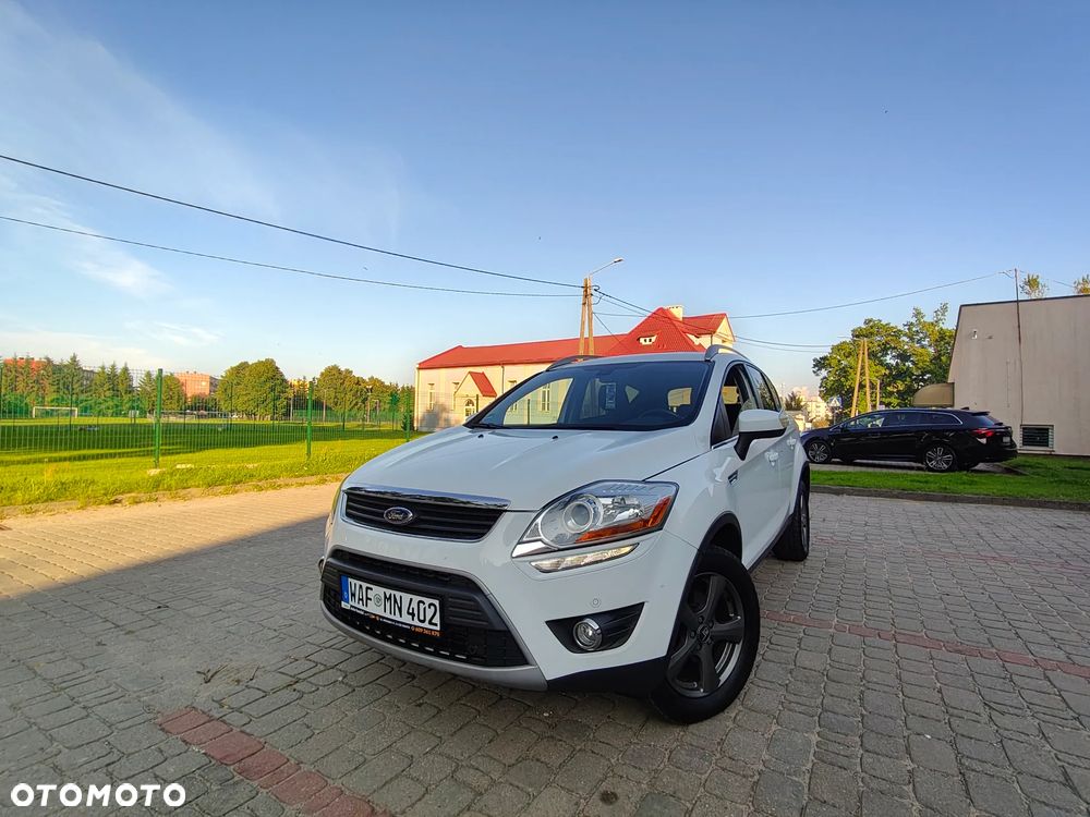 Ford Kuga - 1