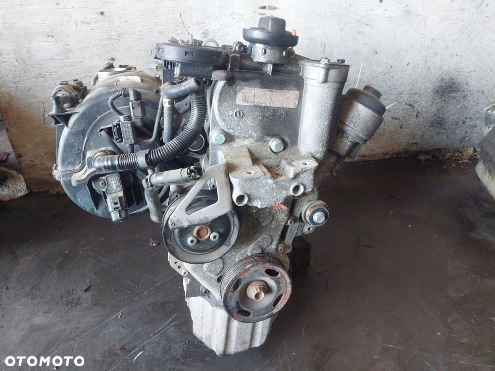 SILNIK BENZYNOWY AUDI A3 8P BLP - 2