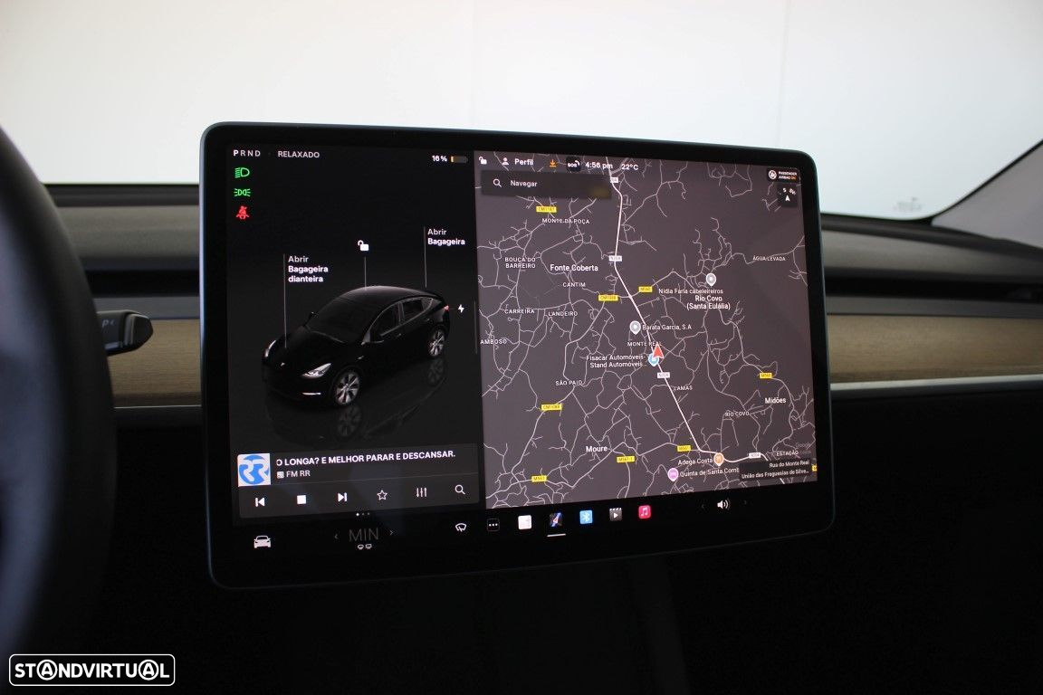Tesla Model Y - 35