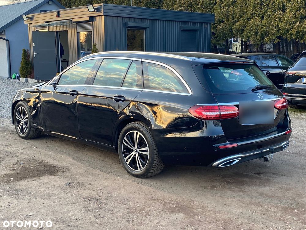 Mercedes-Benz Klasa E - 11