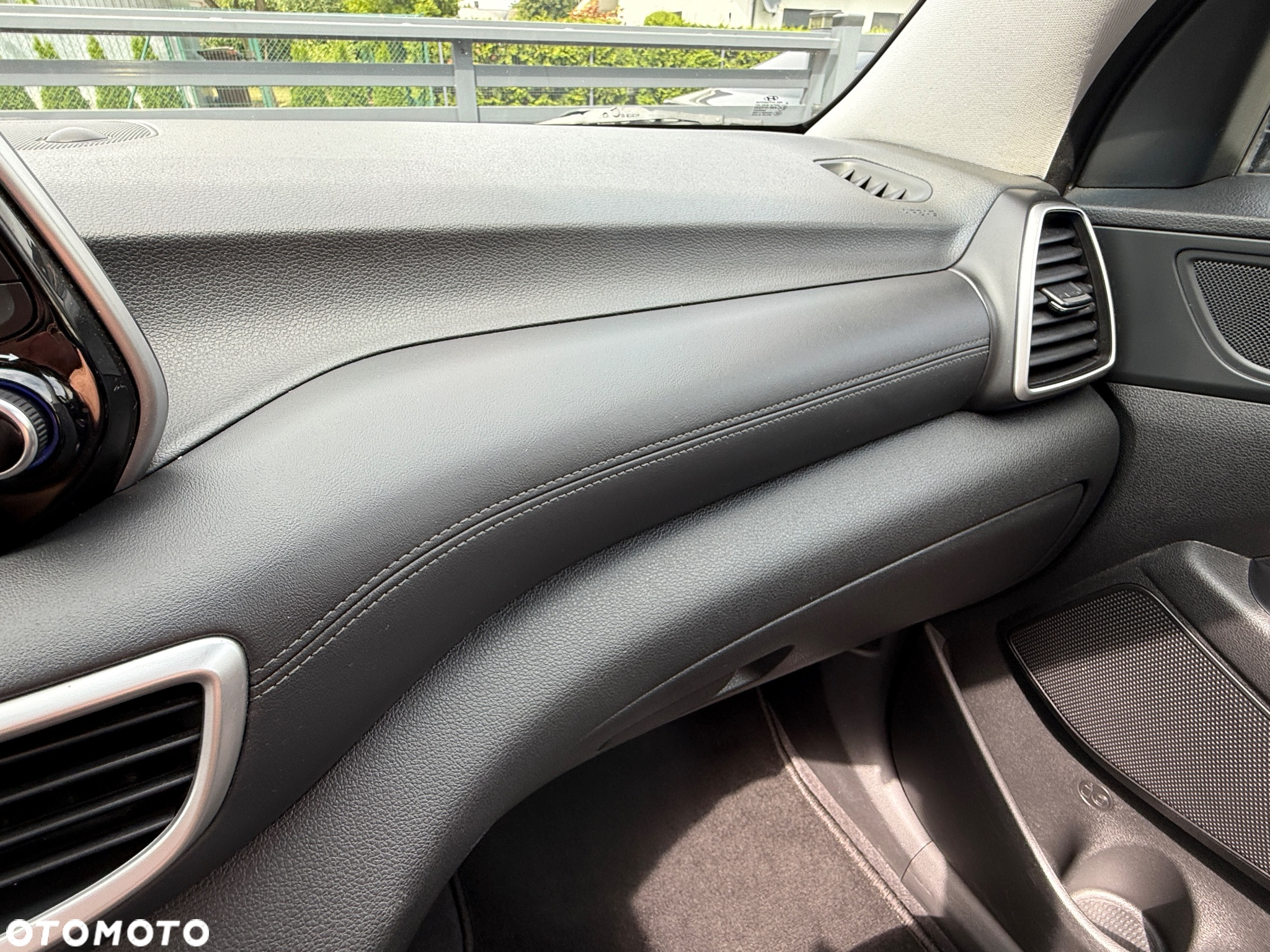 Hyundai Tucson 1.6 GDi 2WD Premium - 30