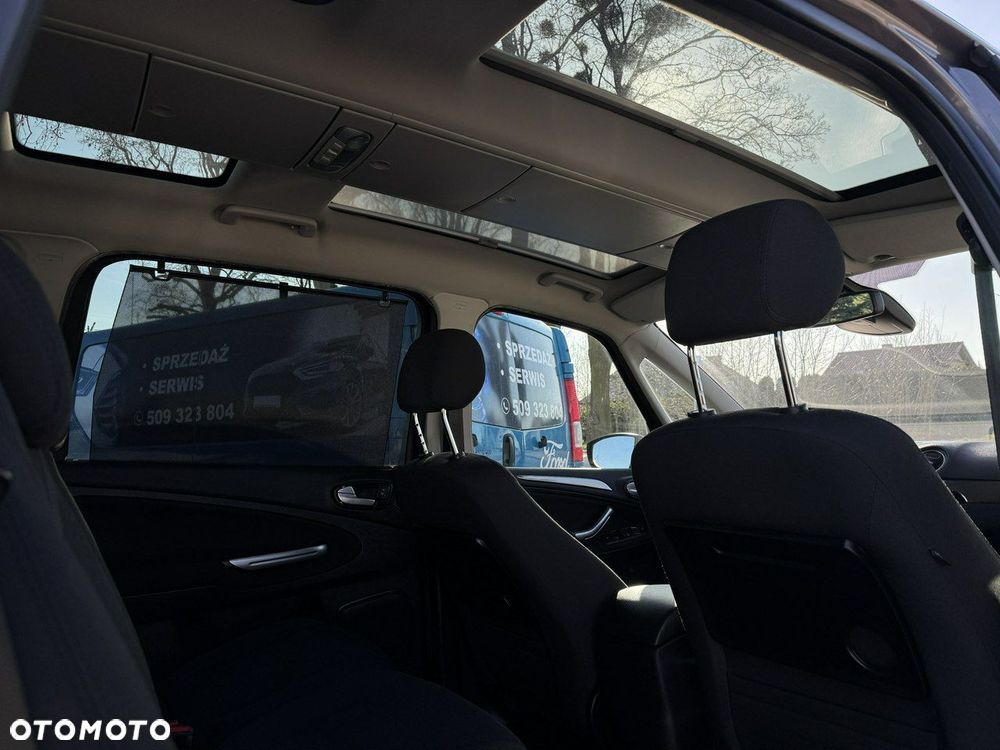 Ford Galaxy 2.0 TDCi Titanium - 32