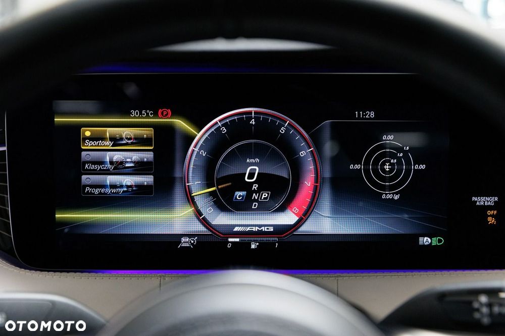 Mercedes-Benz Klasa S AMG 63 4-Matic+ 9G-TRONIC - 38
