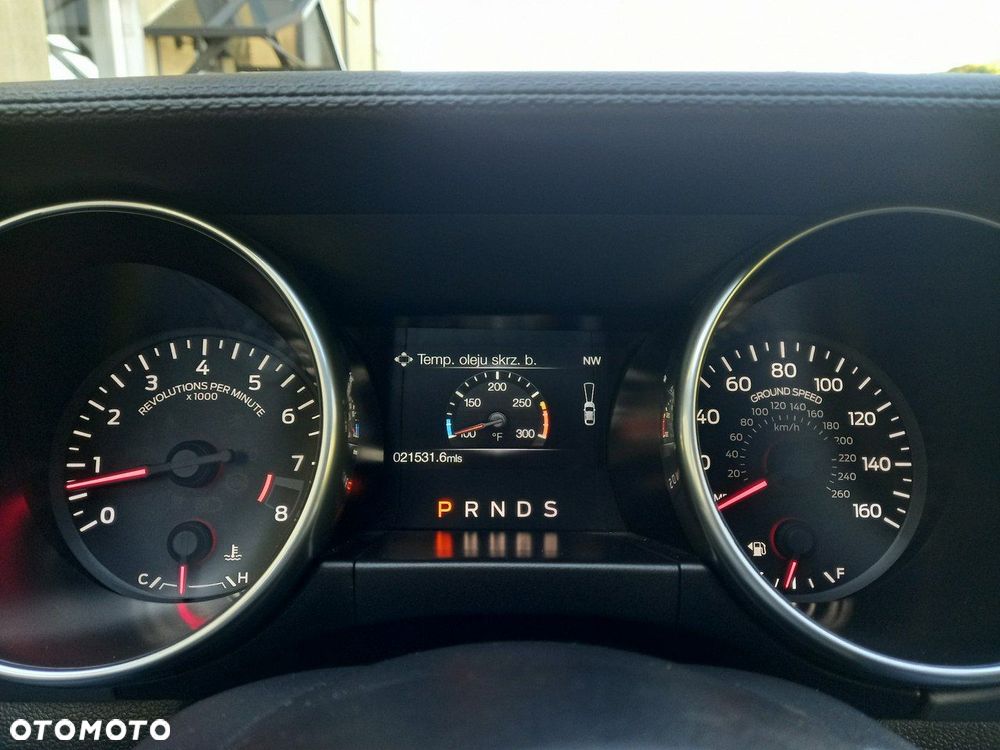 Ford Mustang 5.0 V8 GT - 27