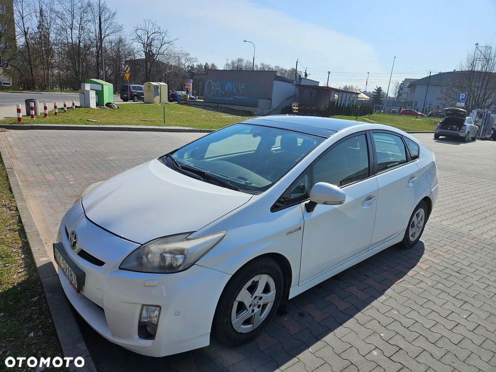 Toyota Prius - 5