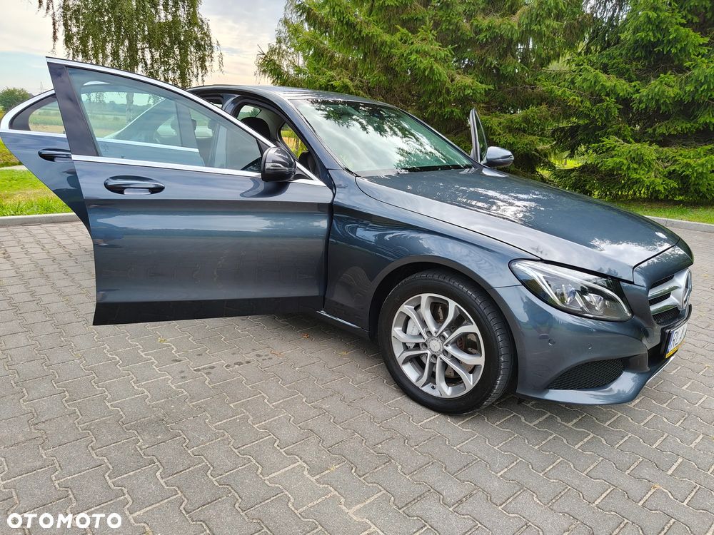 Mercedes-Benz Klasa C - 25