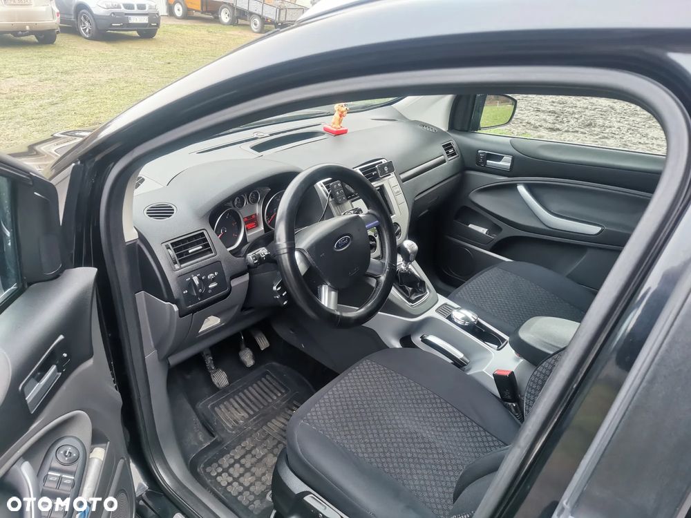 Ford Kuga 2.0 TDCi 4x4 Trend - 6