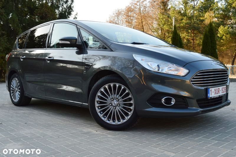 Ford S-Max - 10