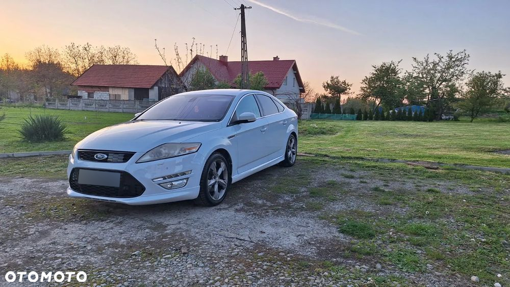 Ford Mondeo 2.0 TDCi Titanium - 23
