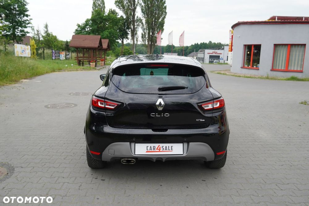Renault Clio - 8