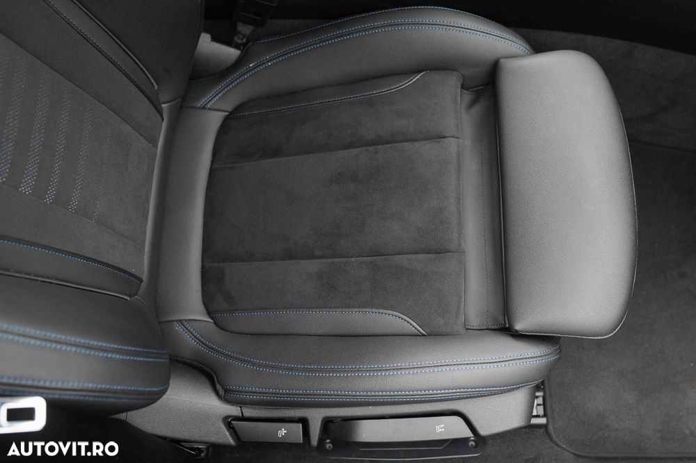 BMW Seria 3 320i Aut. M Sport - 28