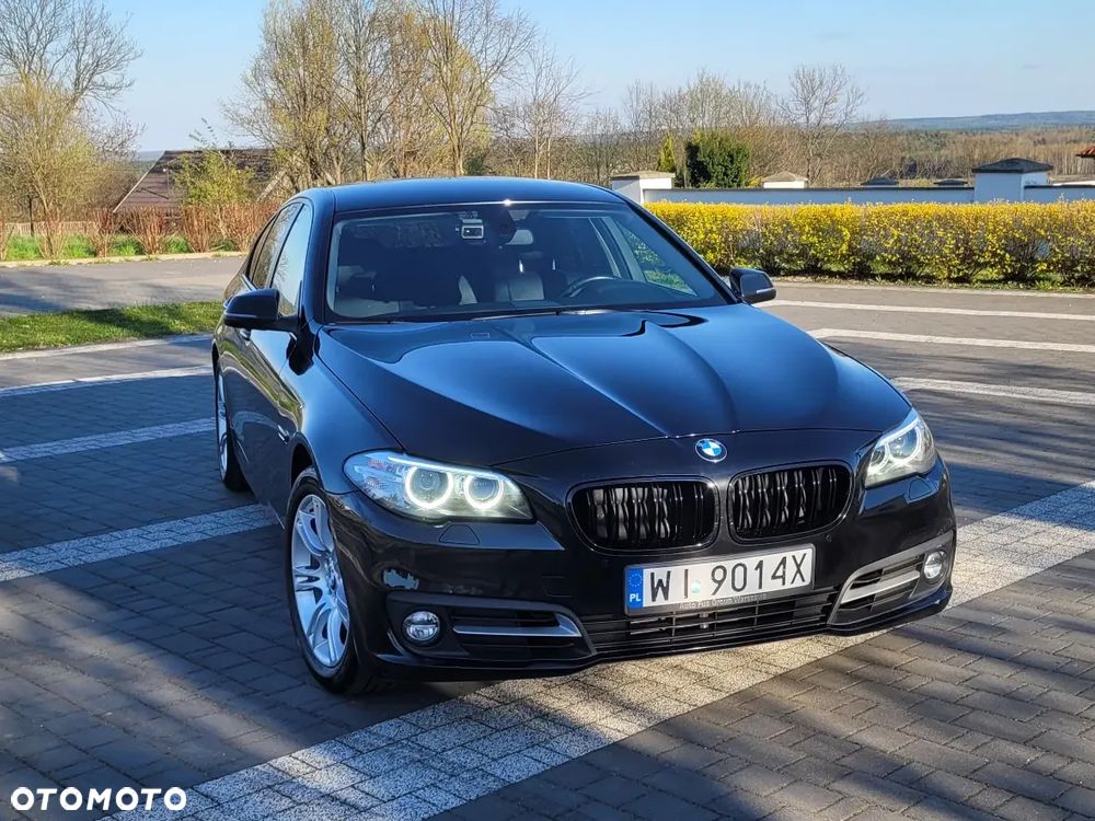 BMW Seria 5 520d xDrive - 1