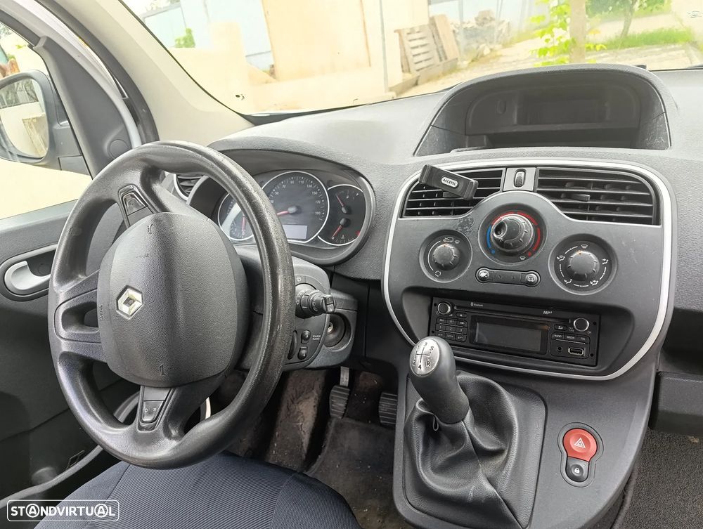 Renault Kangoo E-Tech - 6