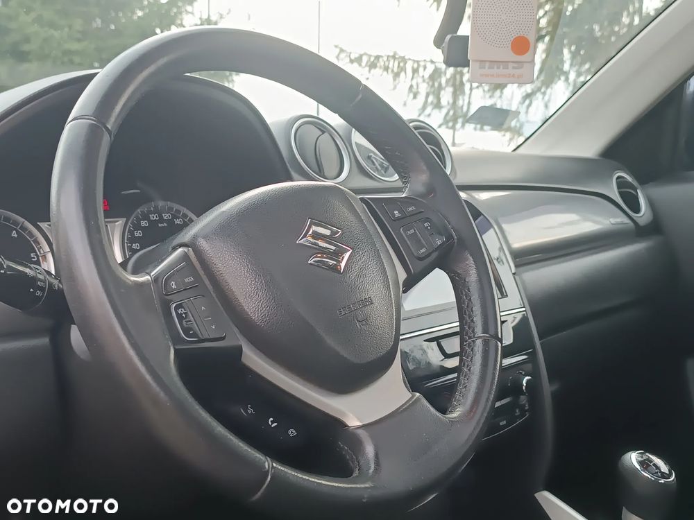 Suzuki Vitara 1.6 DDiS (4x4) Allgrip Comfort+ - 21