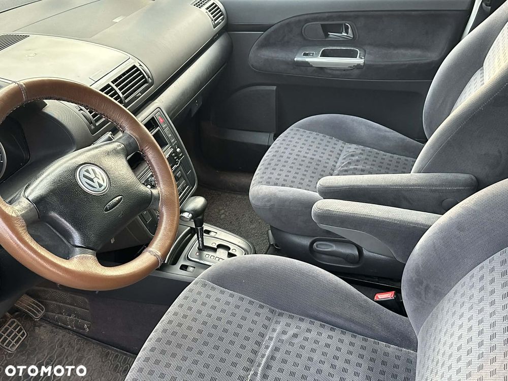Volkswagen Sharan - 5