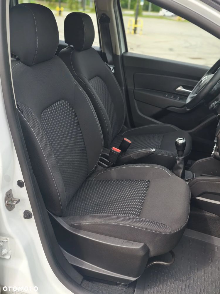 Dacia Duster TCe 90 2WD Comfort - 24