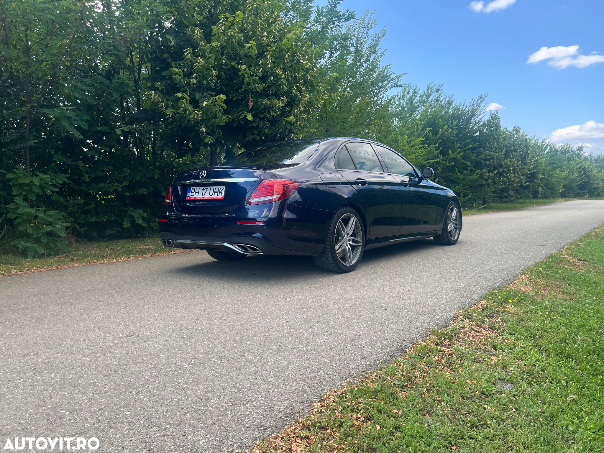 Mercedes-Benz E 43 AMG 4Matic 9G-TRONIC - 4