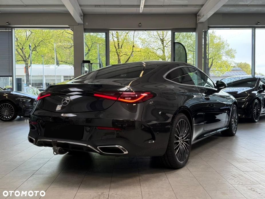 Mercedes-Benz CLE 200 mHEV 4-Matic AMG Line - 6