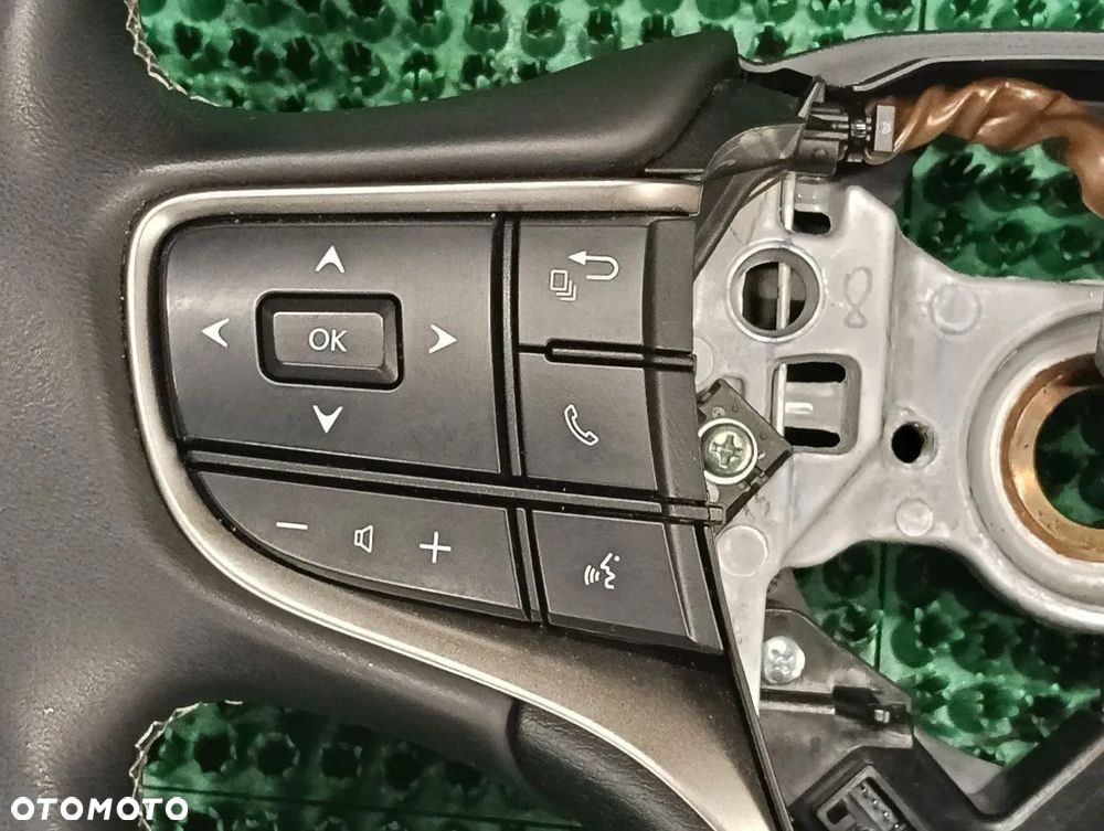 LEXUS UX 19-22r Kierownica - 2