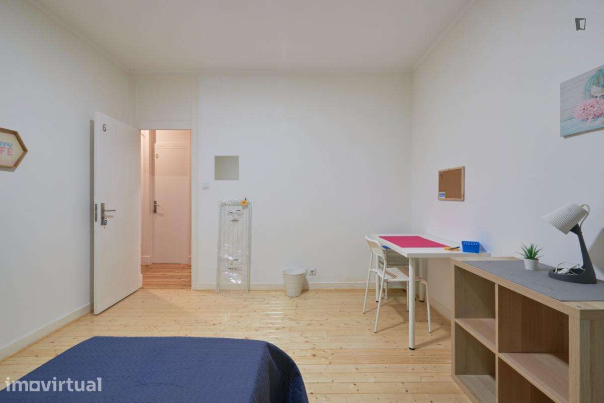 Quarto - localizado em Arroios Lisbon - Grande imagem: 5/46