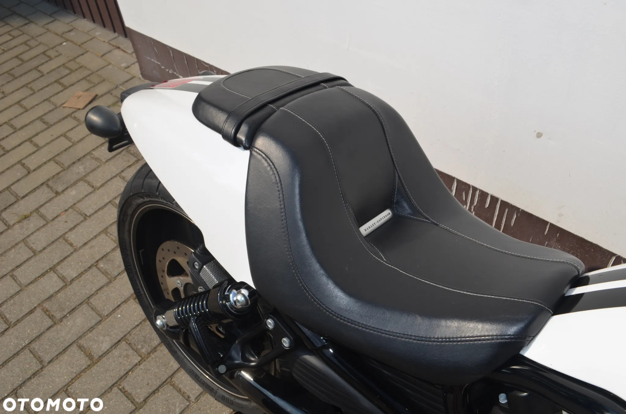 Harley-Davidson V-Rod Night Rod - 13