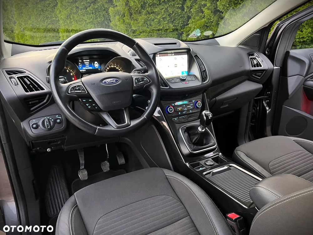 Ford Kuga 1.5 EcoBoost 2x4 Cool & Connect - 5