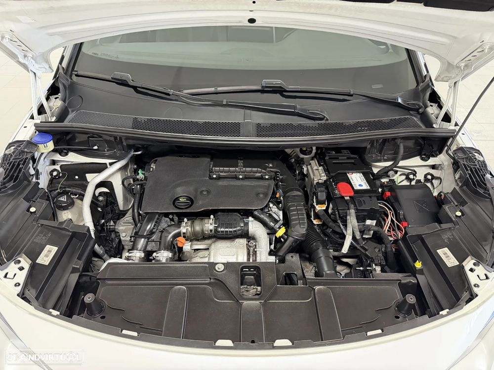 Peugeot 3008 1.6 BlueHDi GT Line - 11