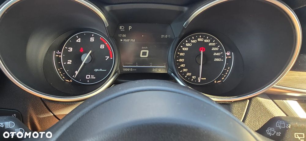 Alfa Romeo Stelvio 2.0 Turbo TI Q4 - 10