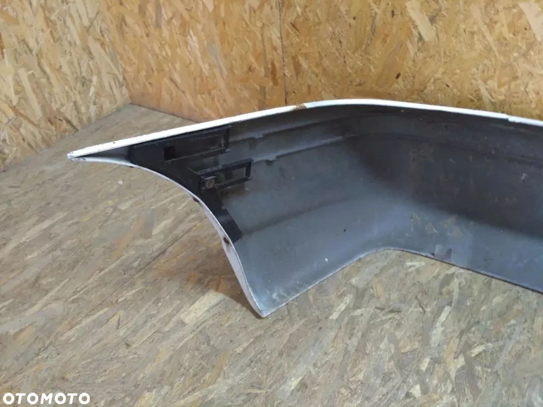 CHRYSLER NEON ZDERZAK TYlny tył - nie uszkodzony - 5