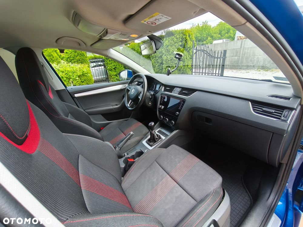 Skoda Octavia - 8