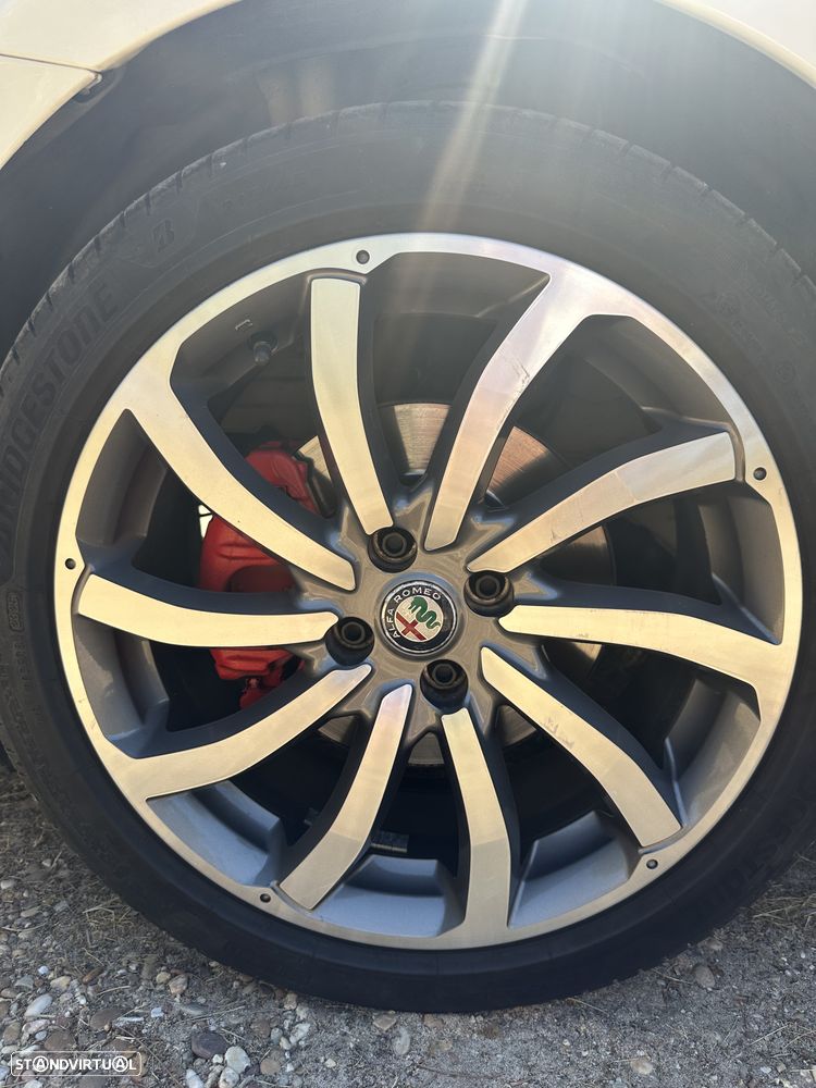 Alfa Romeo MiTo 1.3 JTDM - 11
