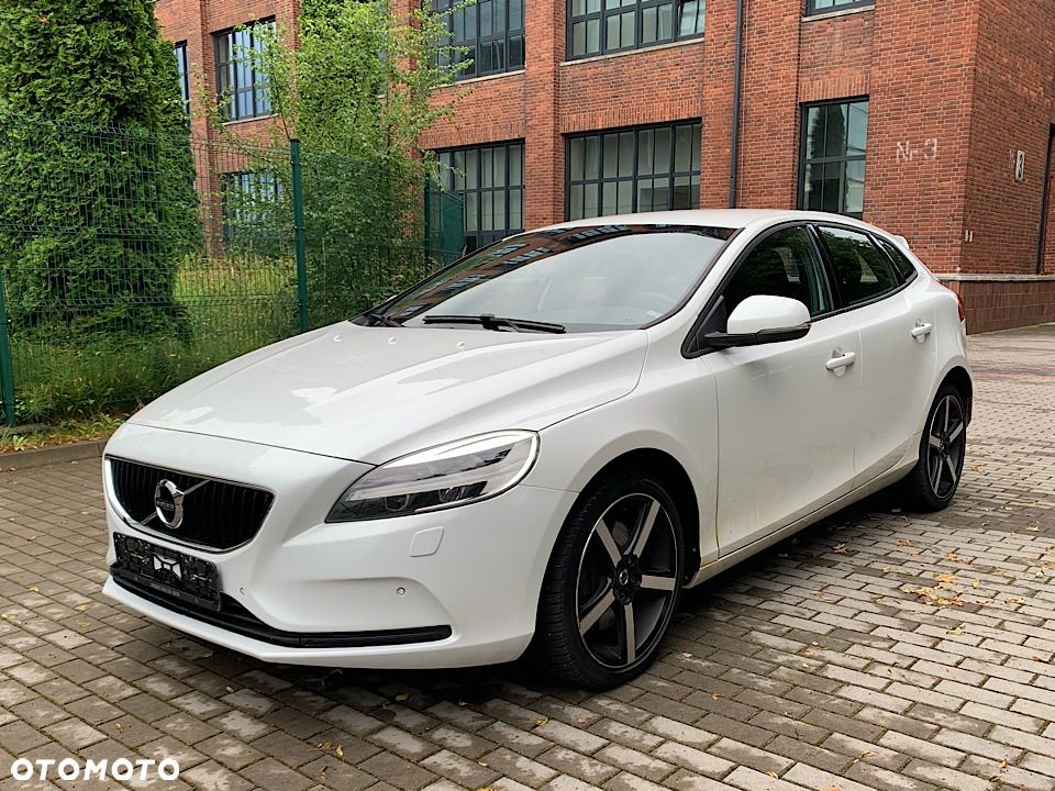 Volvo V40 - 4