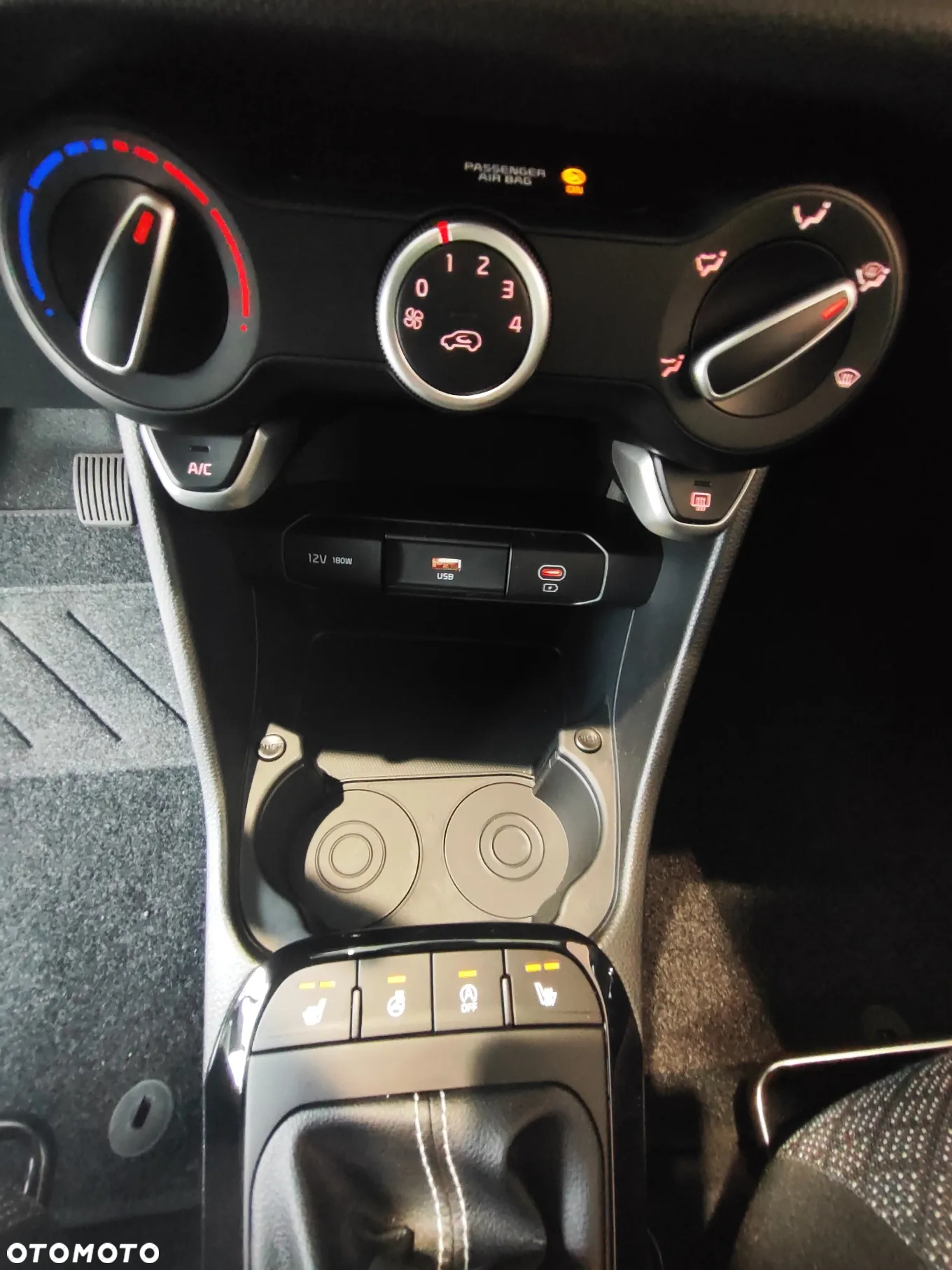 Kia Picanto 1.0 L - 10