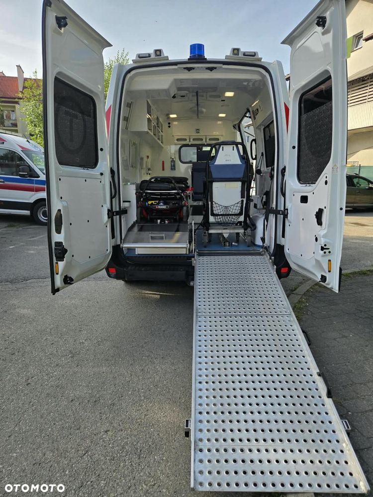 Renault Master Ambulans karetka gwarancja - 19