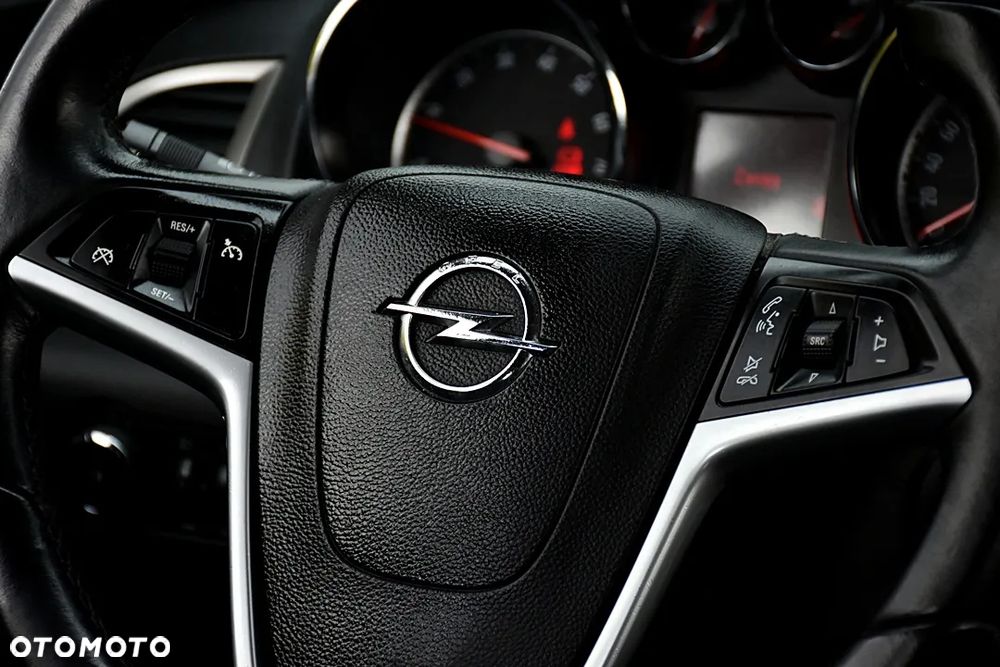 Opel Astra 1.4 Turbo Active - 21