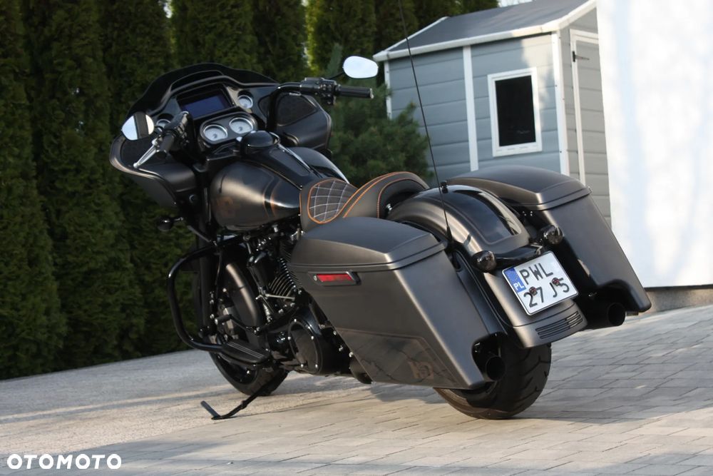 Harley-Davidson Touring Road Glide - 5