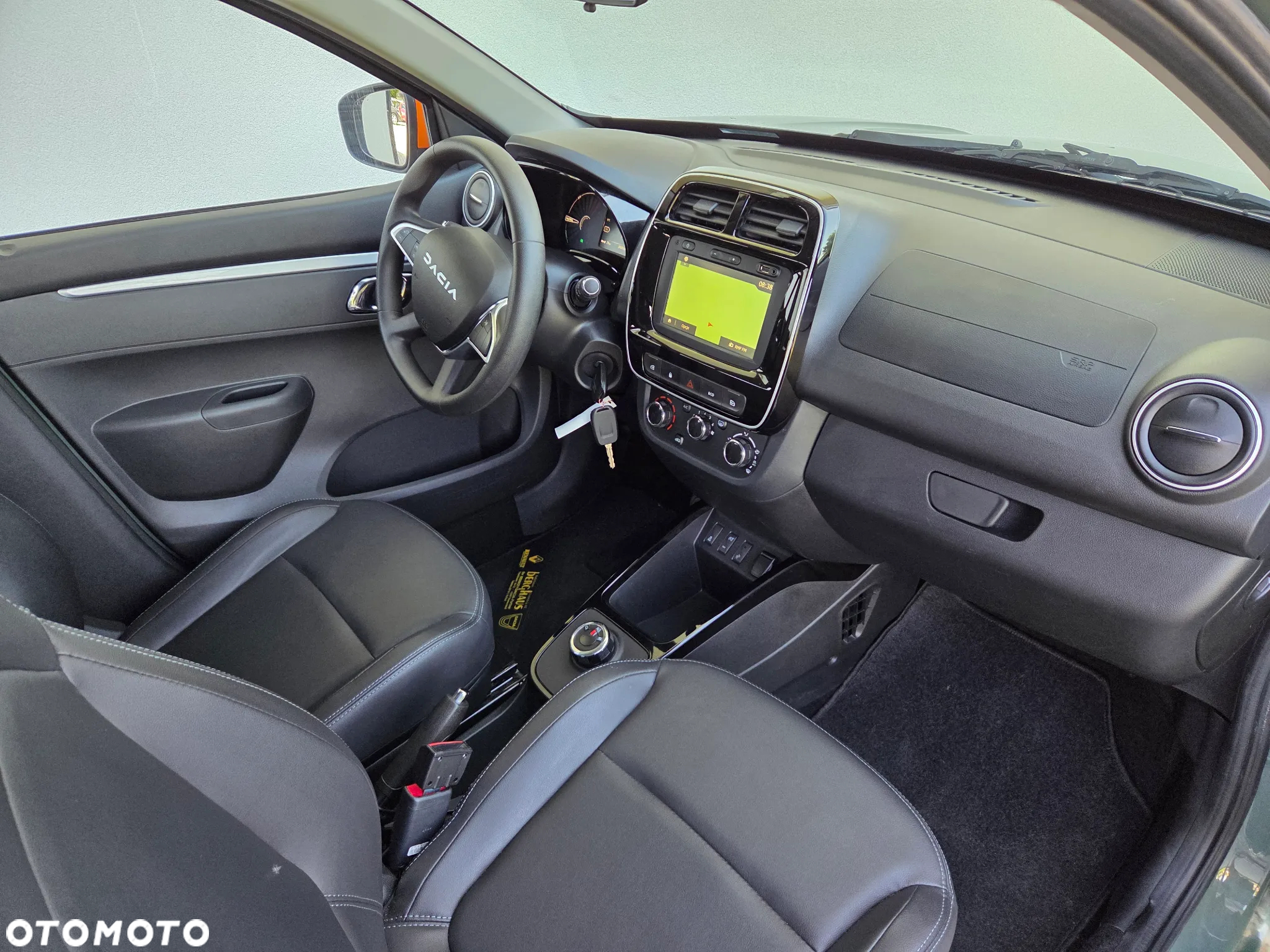 Dacia Spring - 11