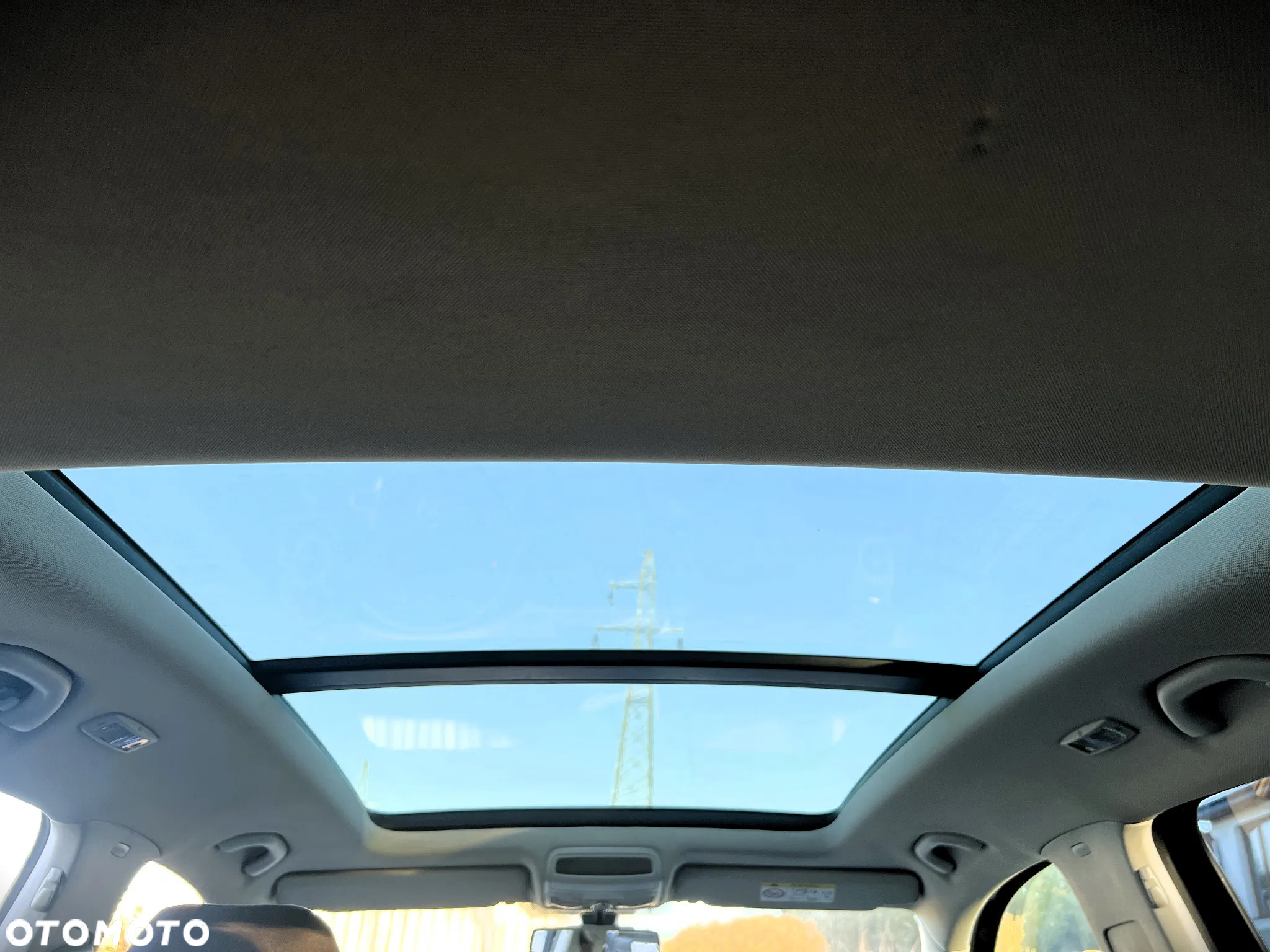 Volkswagen Tiguan - 17