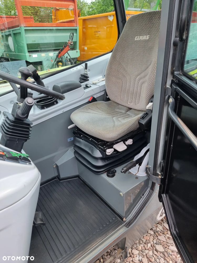 Claas Scorpion 6030 CP - 6