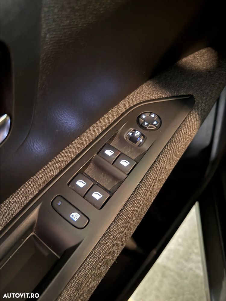 Peugeot 3008 1.6 BlueHDI S&S EAT6 Active - 22