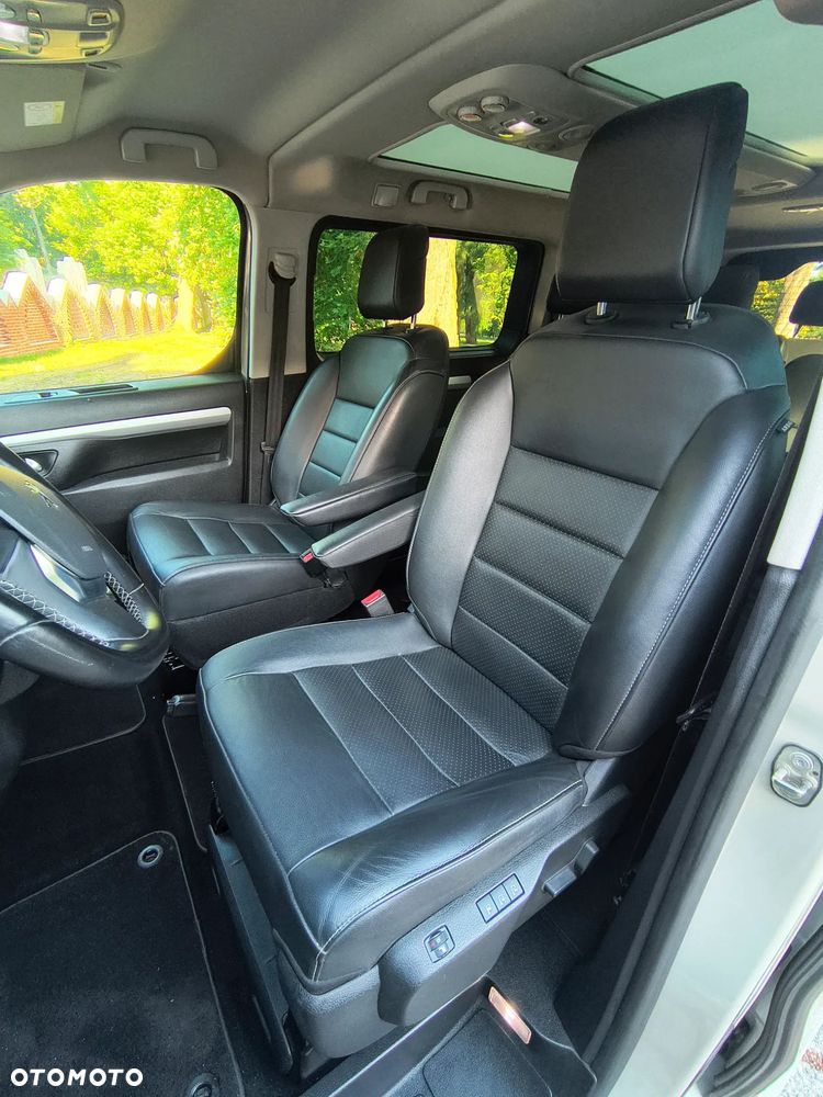 Peugeot Traveller L2 2.0 EAT8 Business VIP - 17