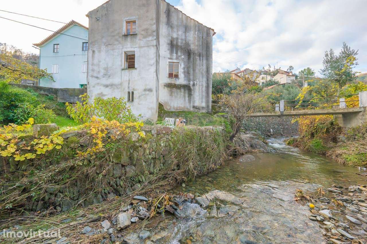 Moradia T2 em Castelo Branco - Grande imagem: 2/17