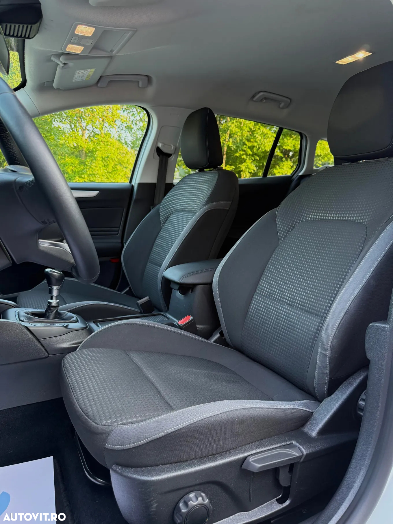 Ford Focus 1.0 EcoBoost Trend Edition - 17