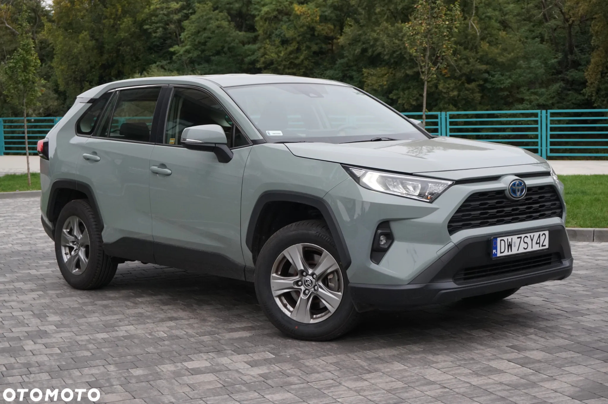 Toyota RAV4 2.5 Hybrid Active 4x2 - 2