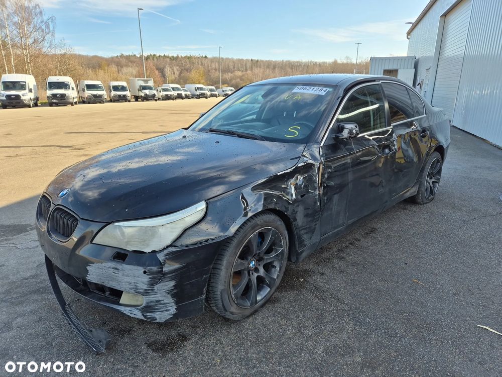 BMW Seria 5 525d Edition Exclusive - 2