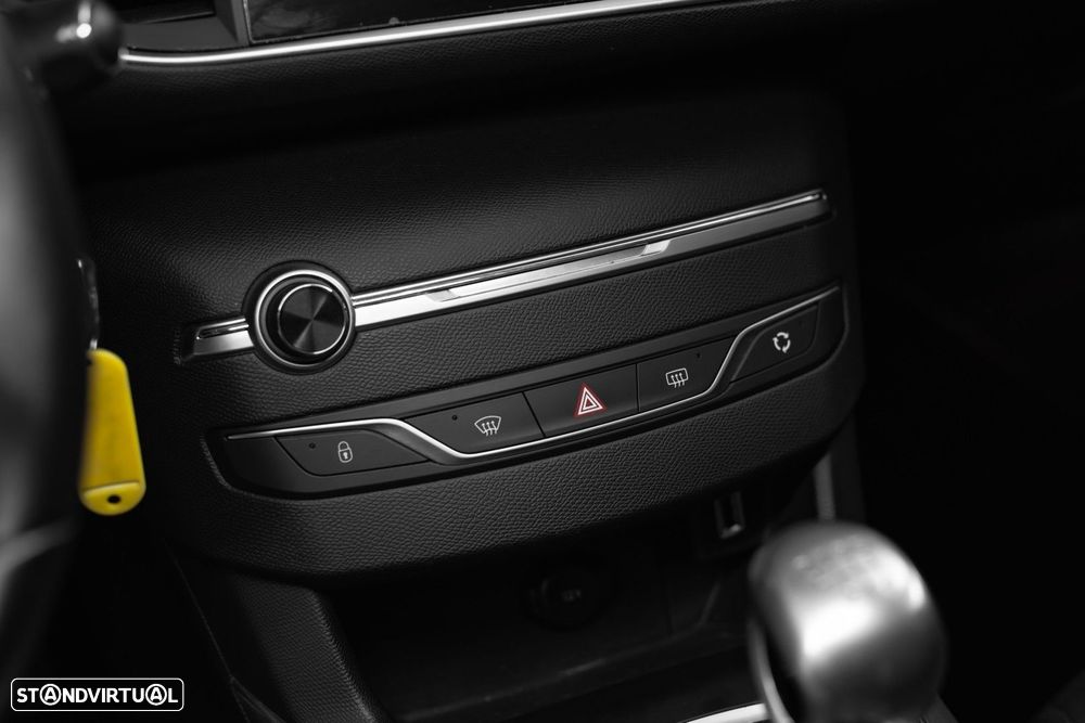 Peugeot 308 1.5 BlueHDi Allure - 27