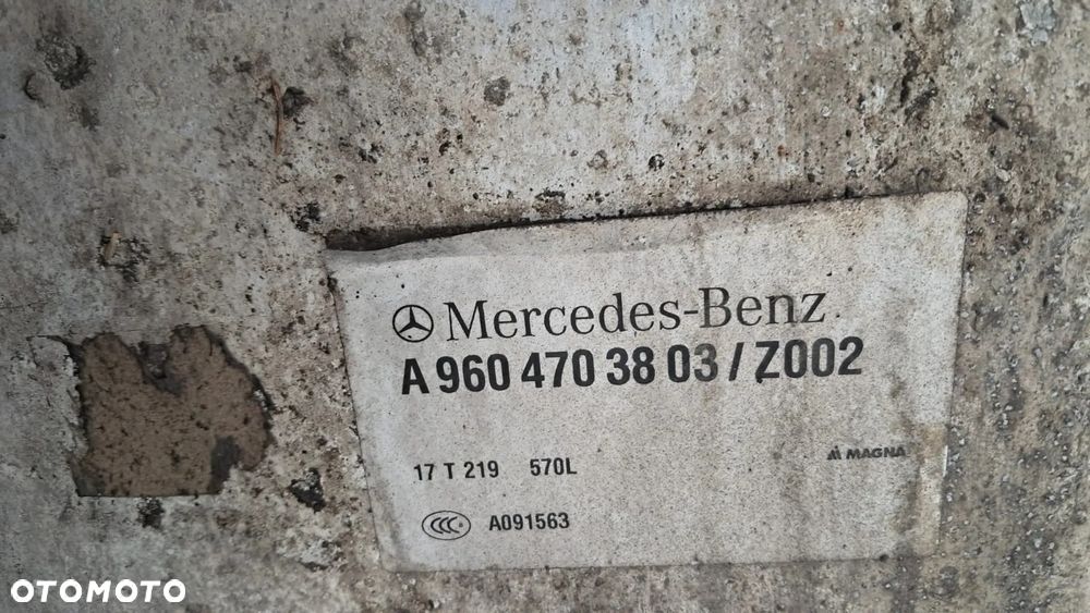 Zbiornik paliwa Mercedes Actros MP4 570l 9604703803 - 2