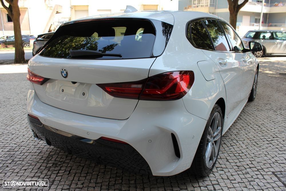 BMW 116 d Pack Desportivo M Auto - 13