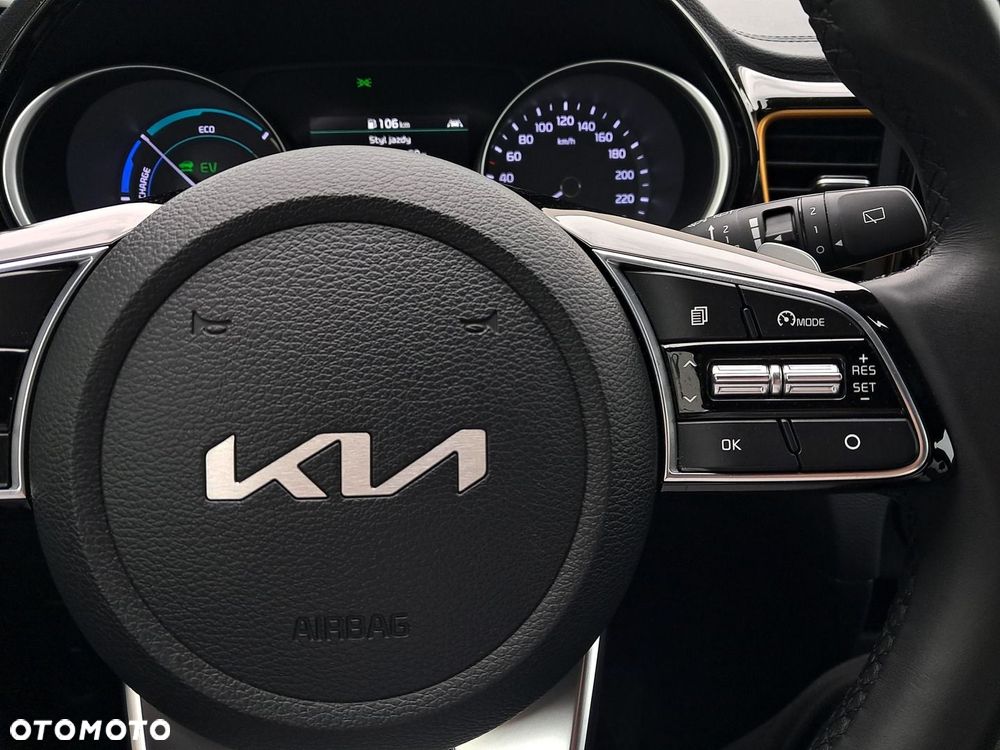 Kia XCeed - 19