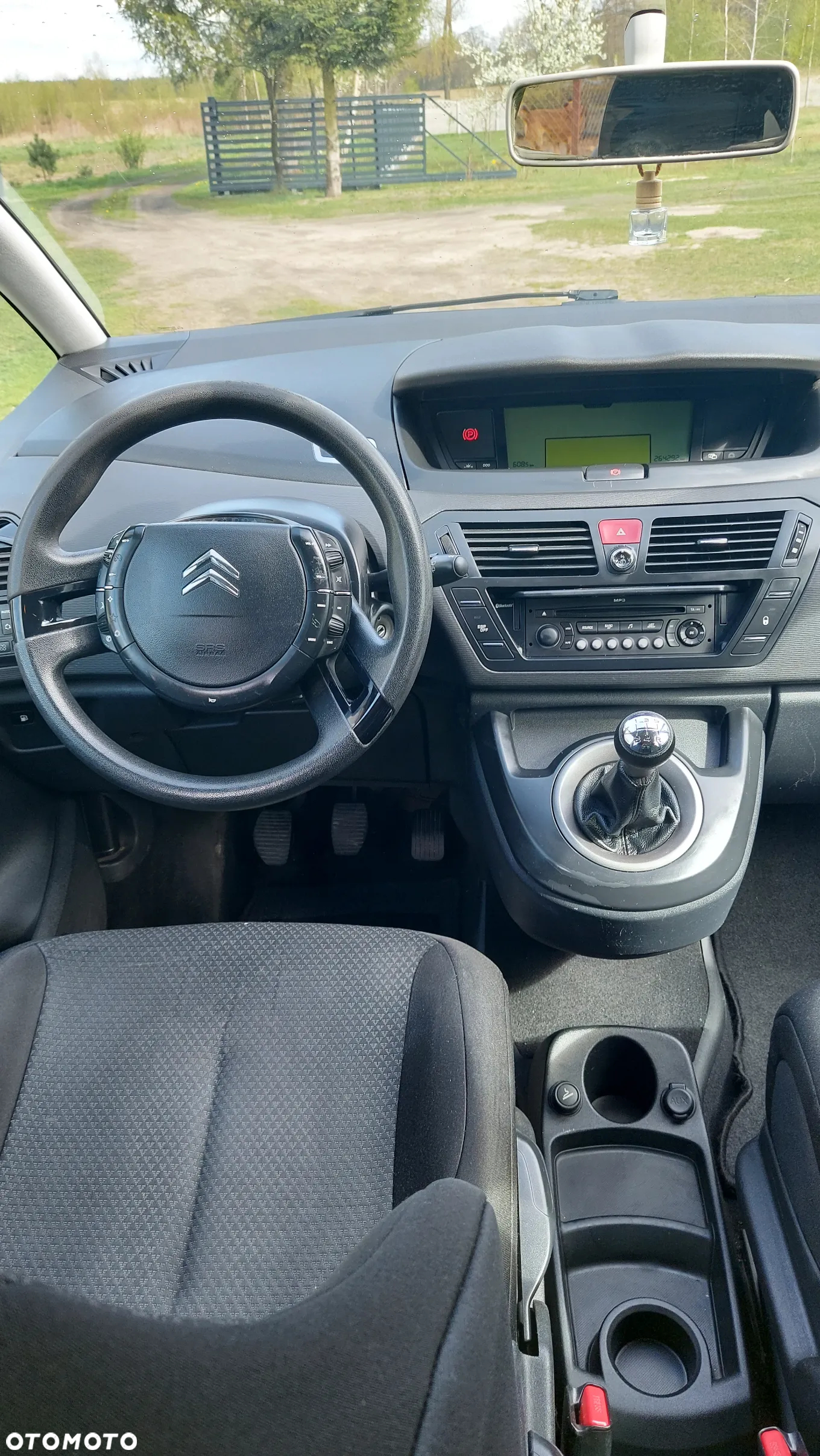 Citroën C4 Picasso - 17